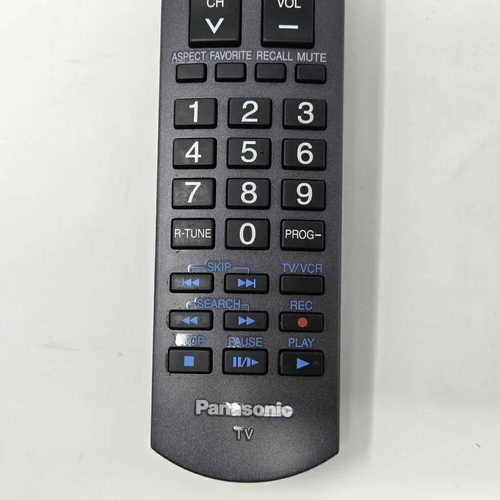 GENUINE PANASONIC N2QAYB000100 LCD TV REMOTE CONTROL PT-50LCZ70 TH-42PC77U